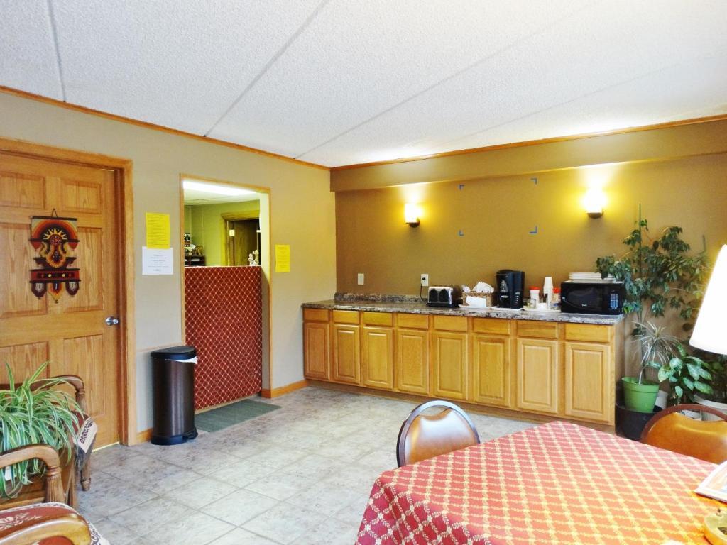 Attican Motel - Attica - Batavia - Warsaw - Darien Lake Buitenkant foto
